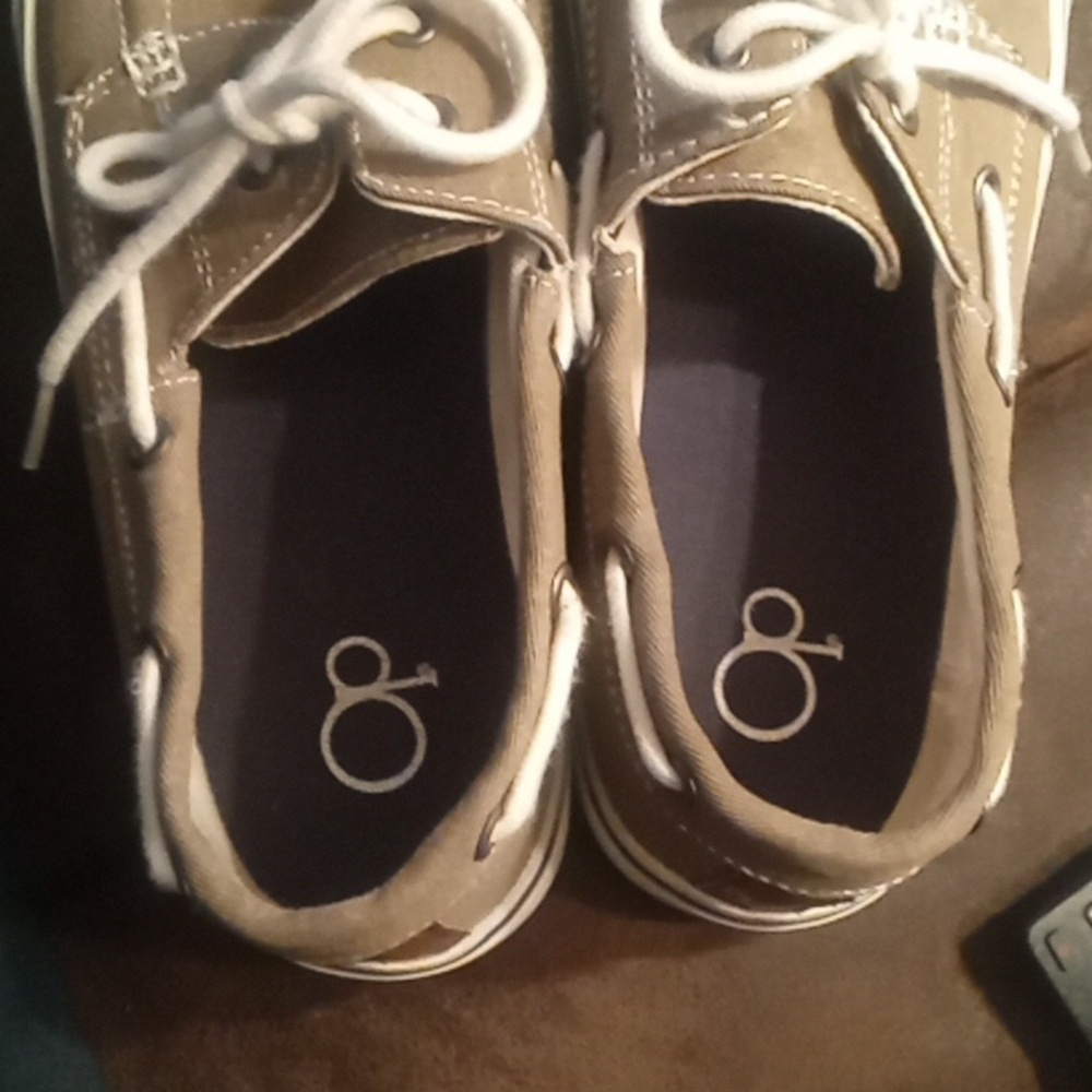 OP Tan Women's Flats & Loafers